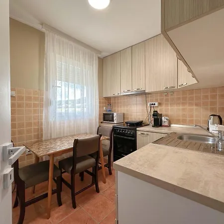 Nika * Gornji Milanovac