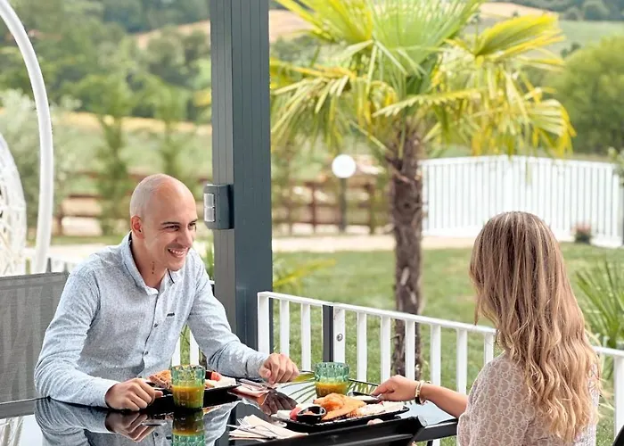 Nika * 고르니 밀라노바츠