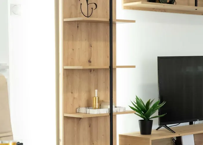 Nika 고르니 밀라노바츠